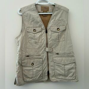 L.L. Bean vintage Fishing vest, camper vest, utility vest, travel cargo vest.
